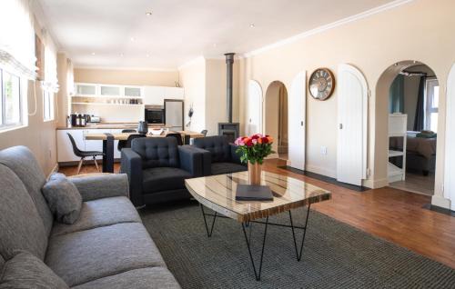 Drakenstein House | Sweetwater Guesthouse