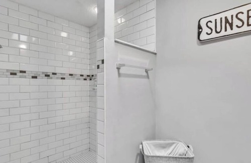 Southside House | Sweetwater Oasis in Heart of Mandarin