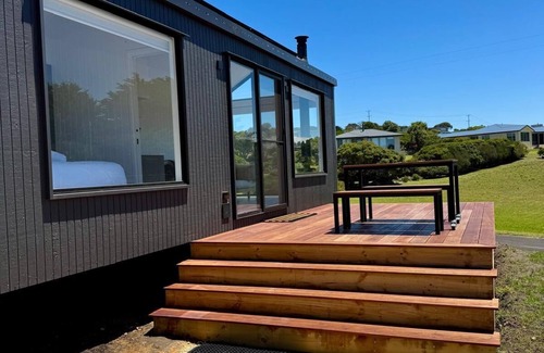 Cape Bridgewater Ski Chalet | Swell At Cape Bridgewater