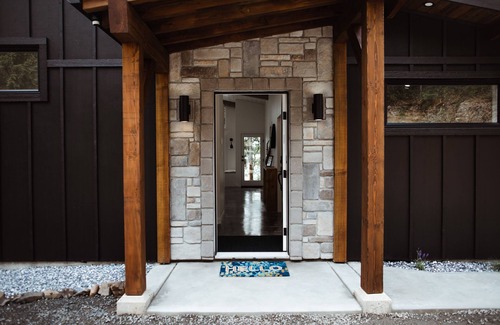 Quadra Island Cabin | Swell Life Cottage, Quadra Island
