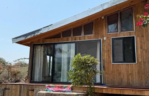 Takawiri Island Ski Chalet | Sweta Takawiri island Shamba house