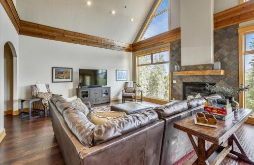 Baldy Mountain House | Swift Getaway home