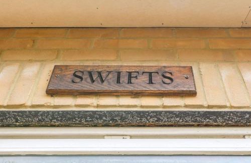 Ventnor House | Swifts