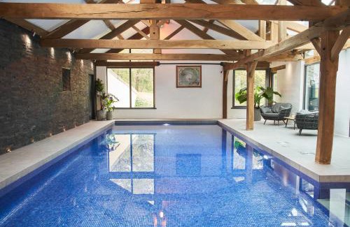 Heligan Apartment | Swifts Return - Apartment with hot tub, sauna and indoor pool (Dartmoor)