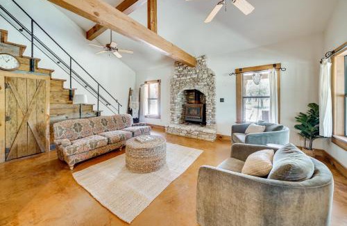 Kerrville House | Swim, Hike and Unwind Serene Hill Country Retreat