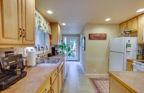 Gold Bar Cabin | Swim, Hike & Fish: ‘Owl’s Nest’ Gold Bar Cabin