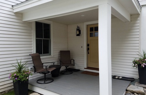 Harrison House | Swim, Kayak, lawn games. Walk to ice cream. Live Theatre , firepit smores!