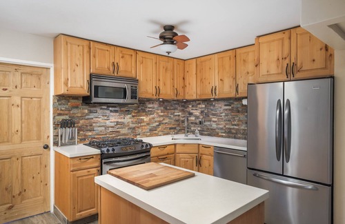 Cavalier Vista House | Swim Machine in Heated Pool, Spa, Misters, Detached Casita & Close to Old Town