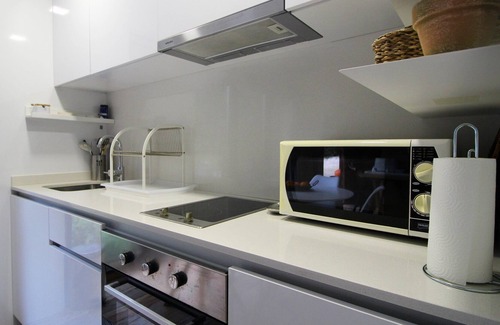 Amares Apartment | Swimming Pool | Wifi | Games Room | MyStay