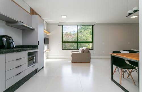 Santo Antonio de Lisboa Apartment | Swimming Pool with Sea View | WI-FI 350mb #SAL07