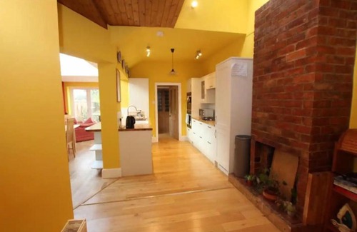 Swindon House | Swindon homes