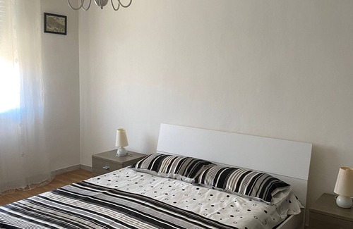 Carpenedo Apartment | Swing House