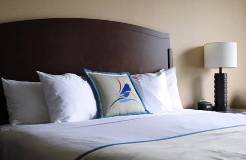 Whitmarsh Junction Hotel | Swinomish Casino & Lodge