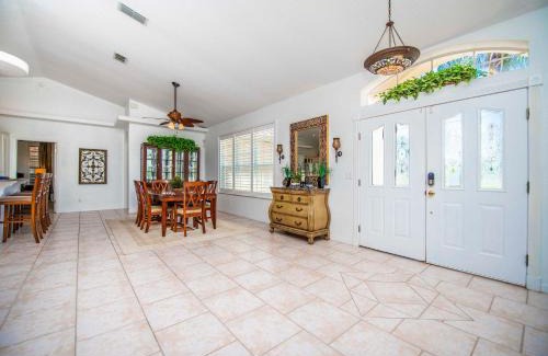 Groveland House | SWISS 56 - Lake Denise