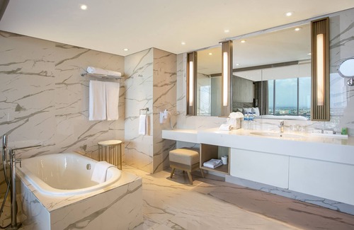 Solo City Centre Hotel | Swiss-Belhotel Solo