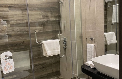 Kuwait City Hotel | Swiss-Belinn Sharq Kuwait