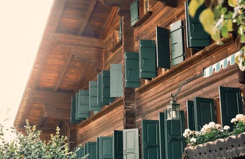 Saanen Ski Chalet | Swiss Chalet Near Gstaad: Luxury, Spa & Views