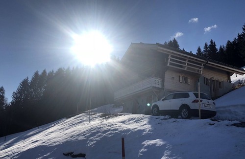 Vers L'Eglise Ski Chalet | Swiss Chalet with Hot Tub - Chalet Des Sources
