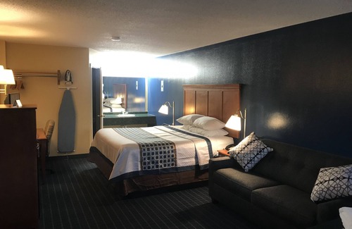 Intervale Hotel | Swiss Chalets Village Inn