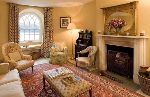 Chatsworth Cottage | Swiss Cottage/Chatsworth Estate