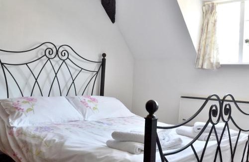 Alrewas House | Swiss Cottage - E5375
