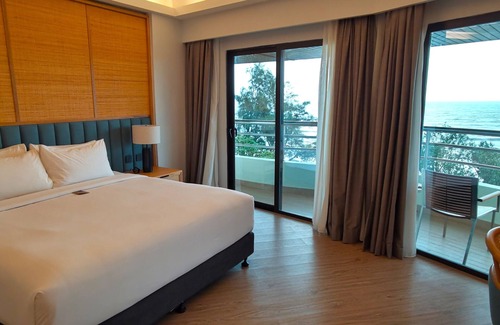 Tanjung Resort | Swiss-Grand Beach Resort Kuantan