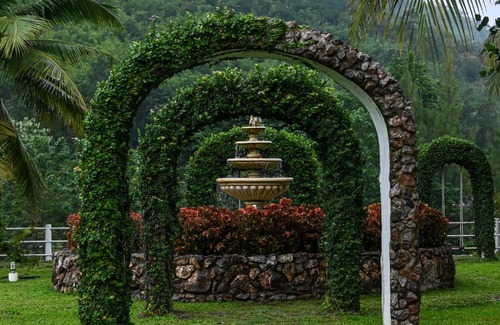 Suan Phueng Resort | Swiss Valley Hip Resort
