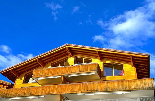 Goldiwil Apartment | SwissHut Stunning Views Alps & Lake - Apart. Aelenbach