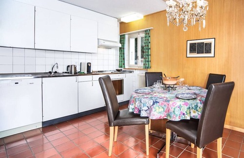 Aeschlen ob Gunten Apartment | SwissHut Stunning Views Alps & Lake - Chalet Lena
