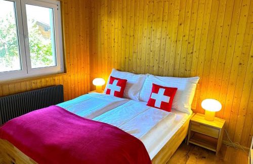Bangerten Ski Chalet | SwissHut Stunning Views Alps - Chalet Flora