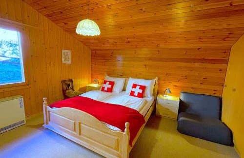 Beatenberg Apartment | SwissHut Stunning Views Alps - Apart. Mungge
