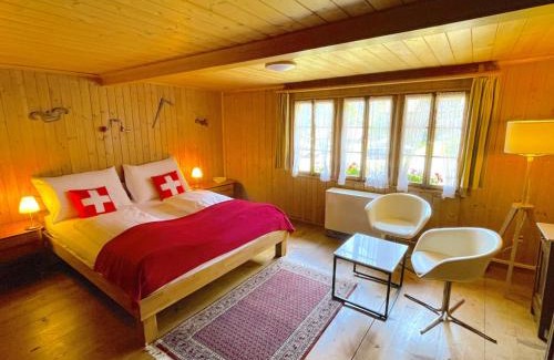 Darligen Ski Chalet | SwissHut Stunning Views Alps Lake - Chalet Erli