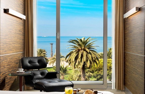 Izmir City Centre Hotel | Swissotel Buyuk Efes Izmir