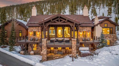 The Highlands House | Switchback Lodge