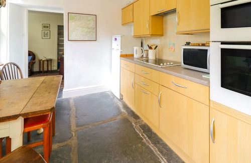 Glyndyfrdwy House | SWN Y COED, family friendly, character holiday cottage in Glyndyfrdwy