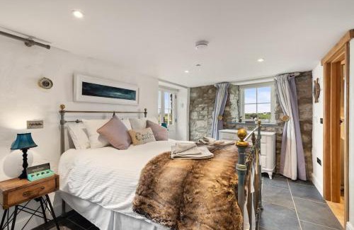 St Brides House | Swn y Môr - 1 Bedroom Cottage - Whitesands