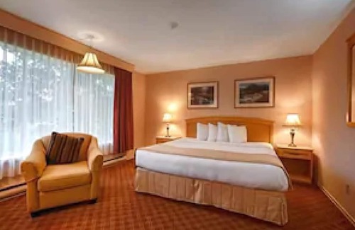 Bancroft Hotel | Sword Motor Inn