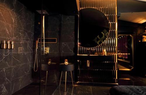 Aigues-Mortes Hotel | SXCAPE ROOM