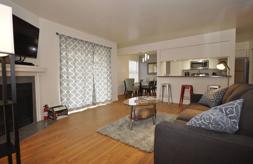 Anderson Mill Apartment | SXSW, FORMULA 1, ACL, WEDDINGS, VACATIONS, JUST FOR FUN