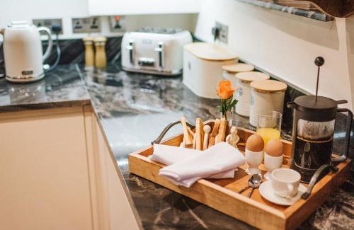 Halifax House | Sycamore Barn - Uk33353