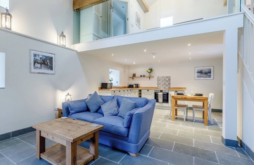 High Peak Cottage | Sycamore Cottage at Naze Farm