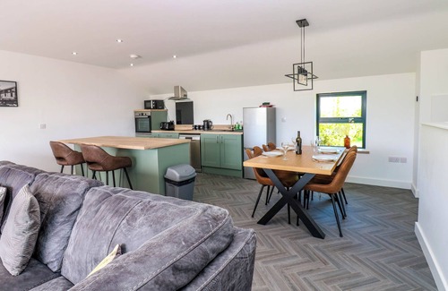 Frizington Cottage | SYCAMORE COTTAGE, pet friendly, with a garden in Frizington