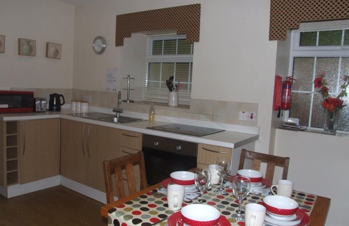 Beddgelert Cottage | Sygun Cottage 40 mins walk to Watkin Waterfalls, Snowdon
