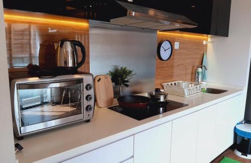 Seri Kembangan Apartment | Symphony Tower Studio #9 with balcony