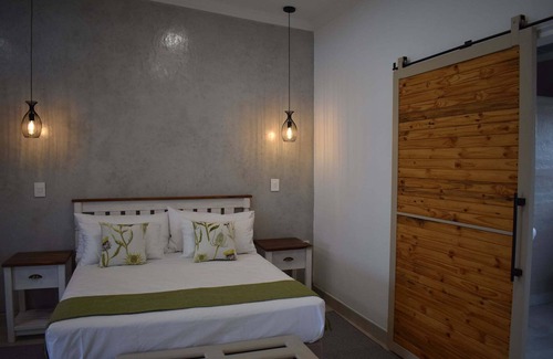 Ghanzi House | Symponia Guest House