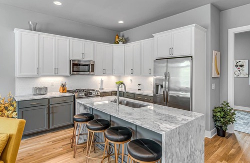 Haynes Area House | Sync - 2 Units - Private Rooftop Patios