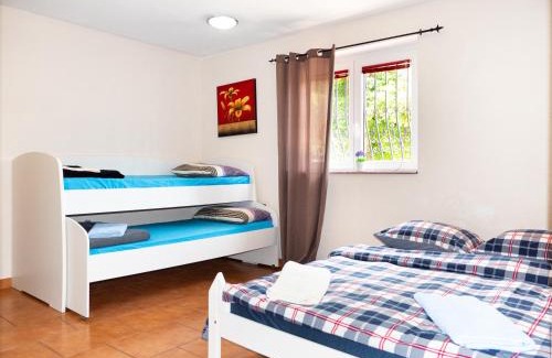 Secovlje Apartment | Synergy Deluxe Apartments