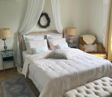 Vacqueyras Bed & Breakfast | Syrah das Romantikzimmer