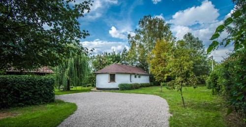 Szarvas House | Szalmaszál Vendégház