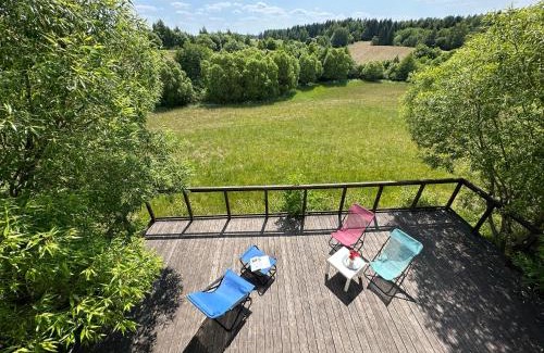 Szarejki Apartment | Szarejkowe Wzgórza całoroczny domek z balią na tarasie